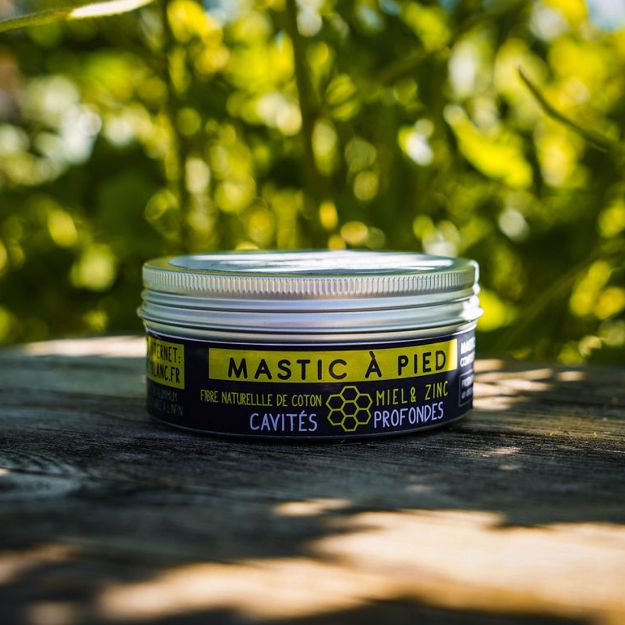 Image sur Le mastic à pied