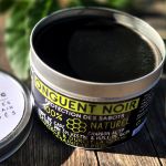 Image sur Onguent noir protecteur pour sabots à l'huile de cade & charbon actif - NOUVEAU