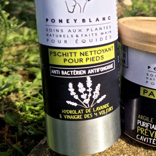  spray nettoyant pour pieds et sabots des chevaux